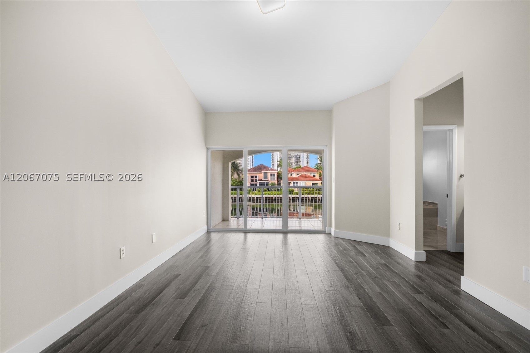 3750 NE 209 Ter, Aventura FL 33180