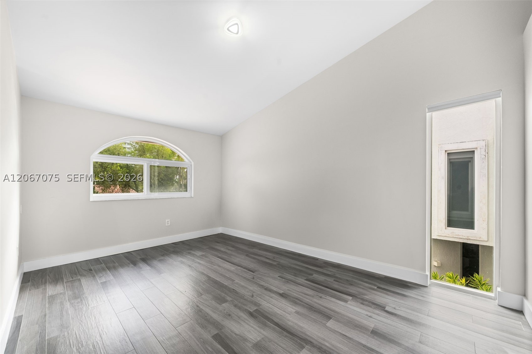 3750 NE 209 Ter, Aventura FL 33180