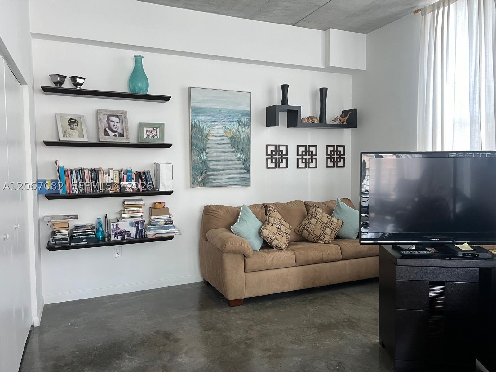 133 NE 2nd Ave #1102, Miami FL 33132