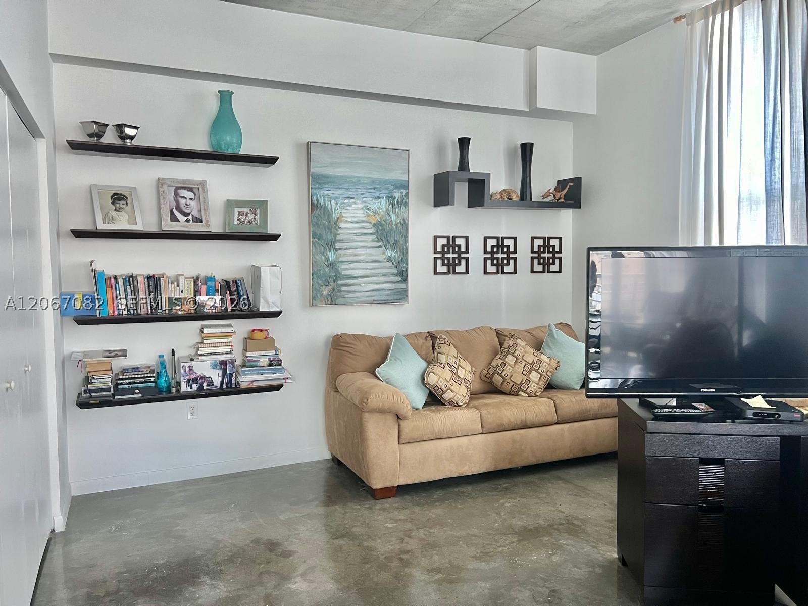 133 NE 2nd Ave #1102, Miami FL 33132