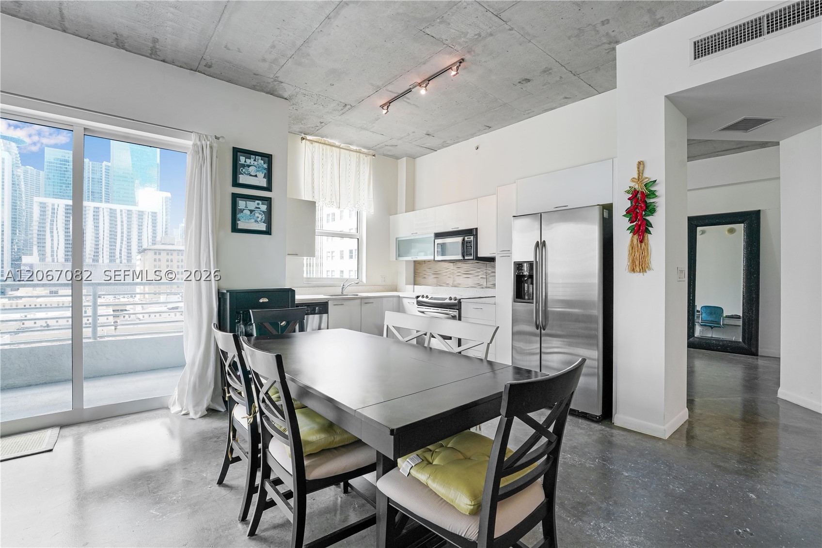 133 NE 2nd Ave #1102, Miami FL 33132