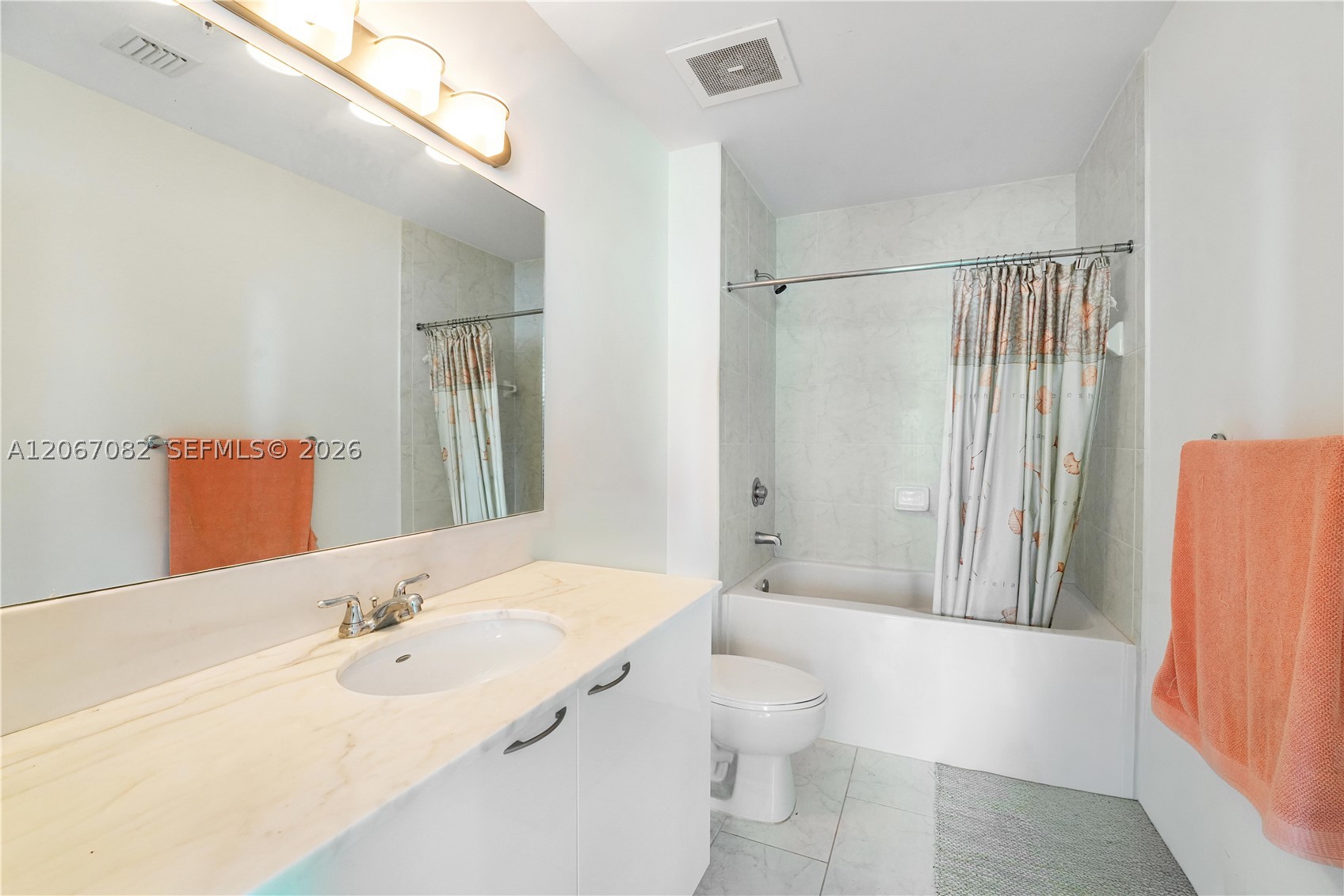 133 NE 2nd Ave #1102, Miami FL 33132