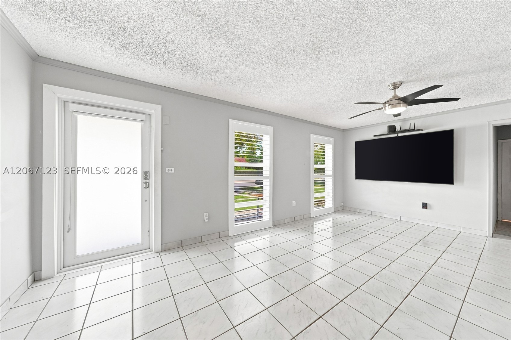 5525 SW 112th Ave, Miami FL 33165