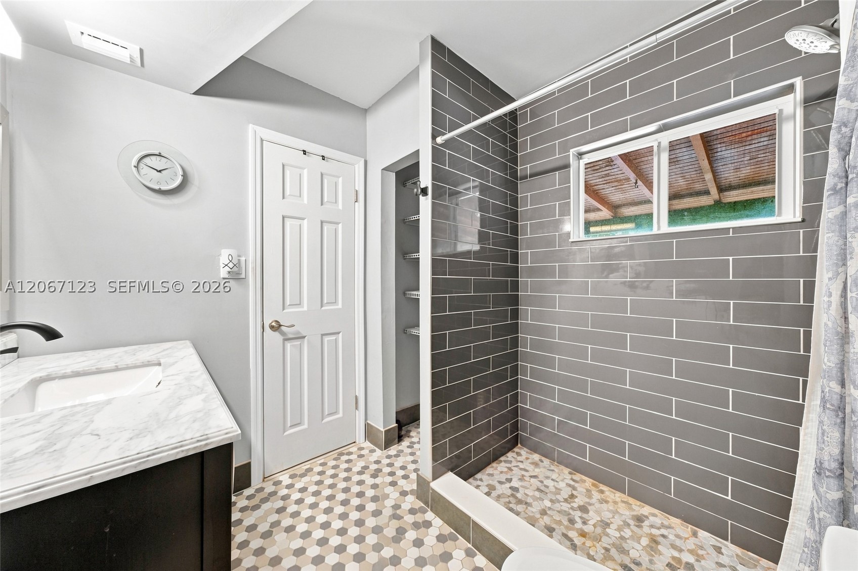5525 SW 112th Ave, Miami FL 33165