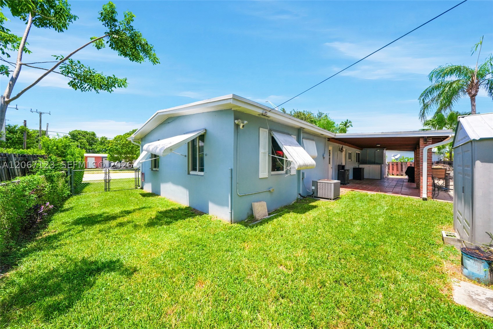 5525 SW 112th Ave, Miami FL 33165