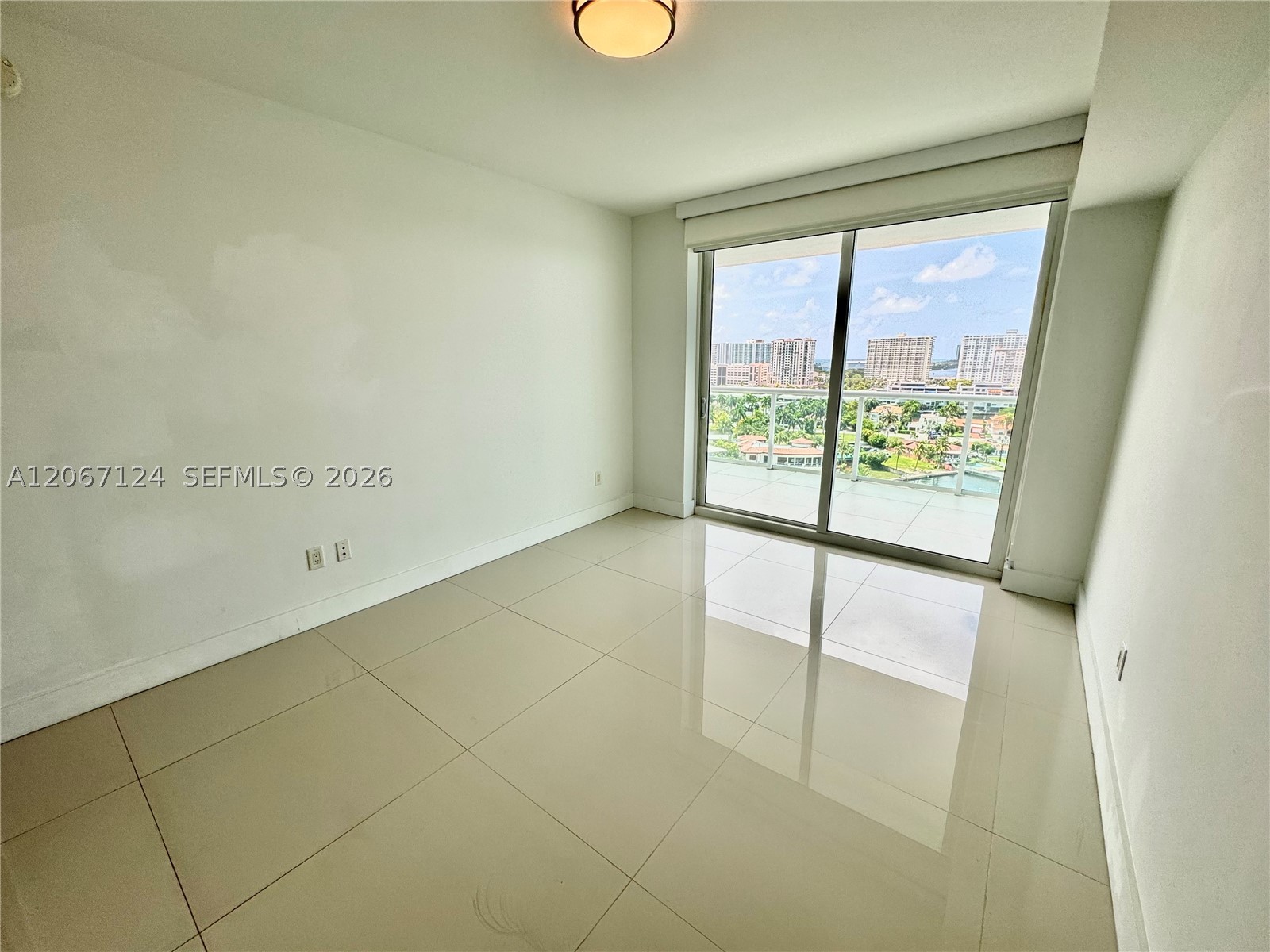 400 Sunny Isles Blvd #1221, Sunny Isles Beach FL 33160