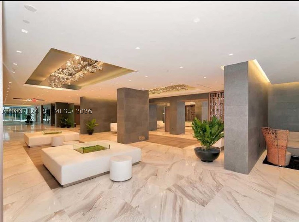 400 Sunny Isles Blvd #1221, Sunny Isles Beach FL 33160