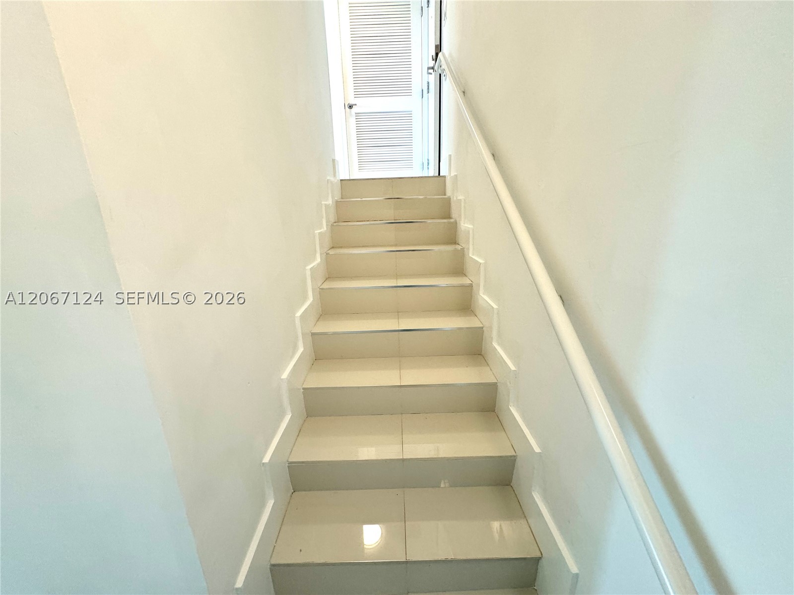 400 Sunny Isles Blvd #1221, Sunny Isles Beach FL 33160
