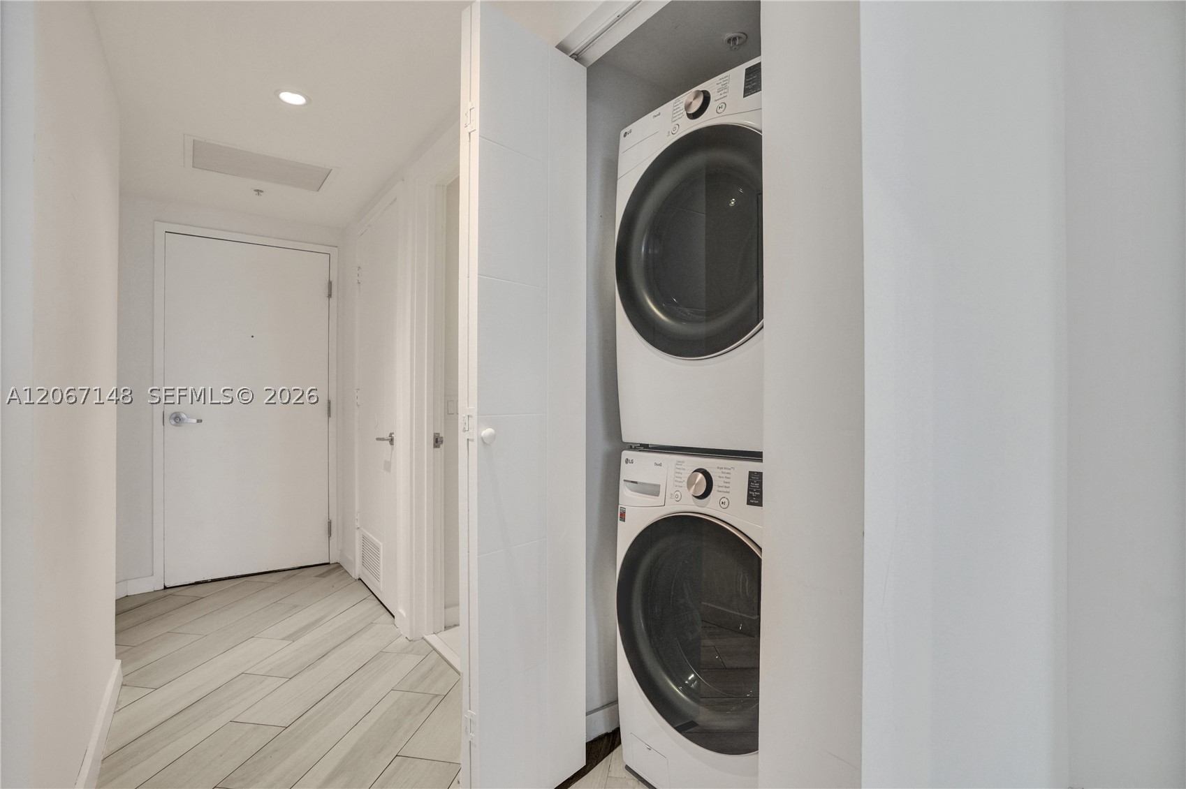 1010 SW 2nd Ave #1708, Miami FL 33130