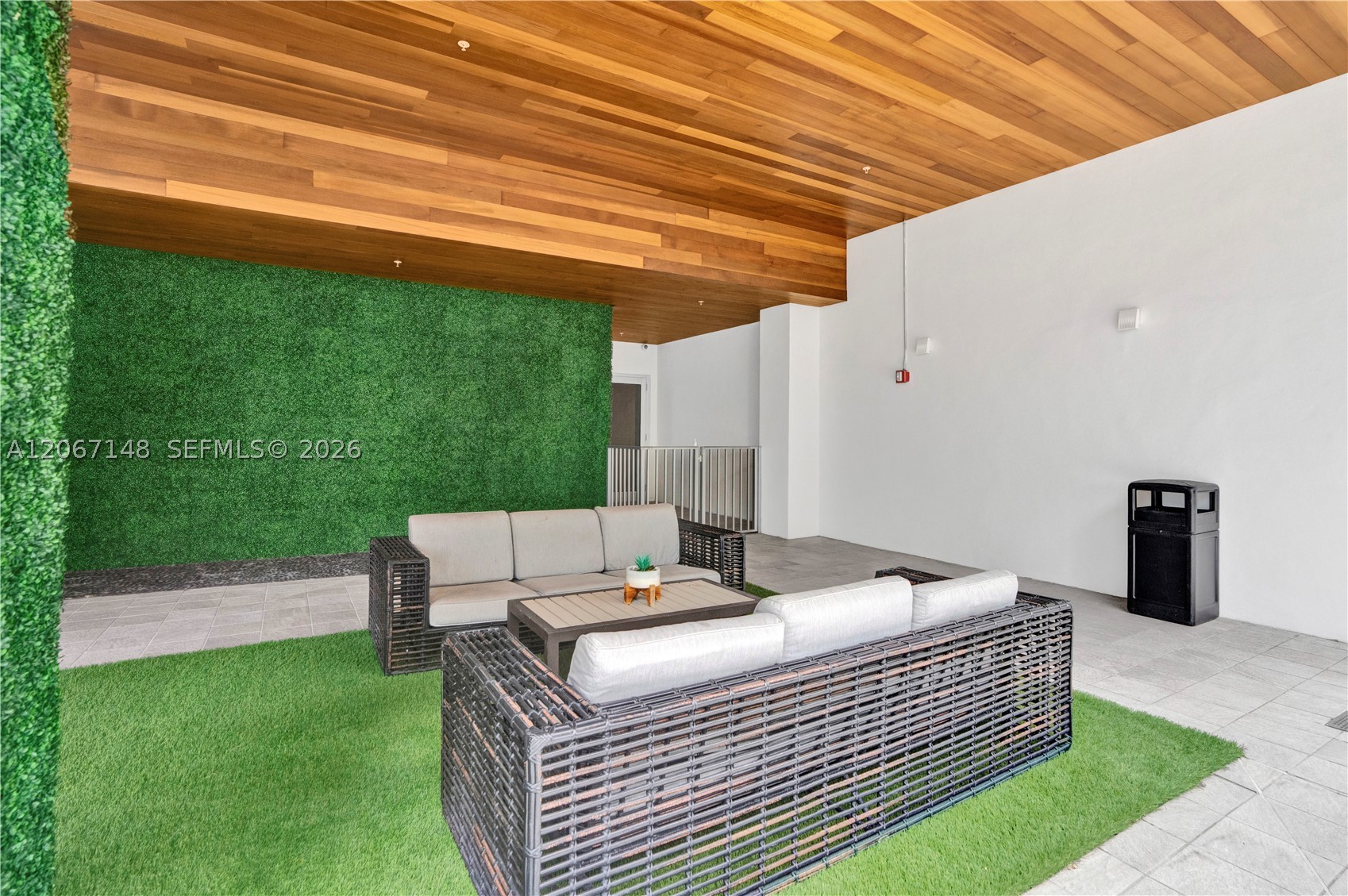 1010 SW 2nd Ave #1708, Miami FL 33130