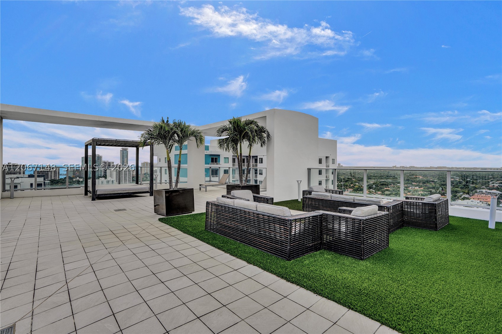 1010 SW 2nd Ave #1708, Miami FL 33130