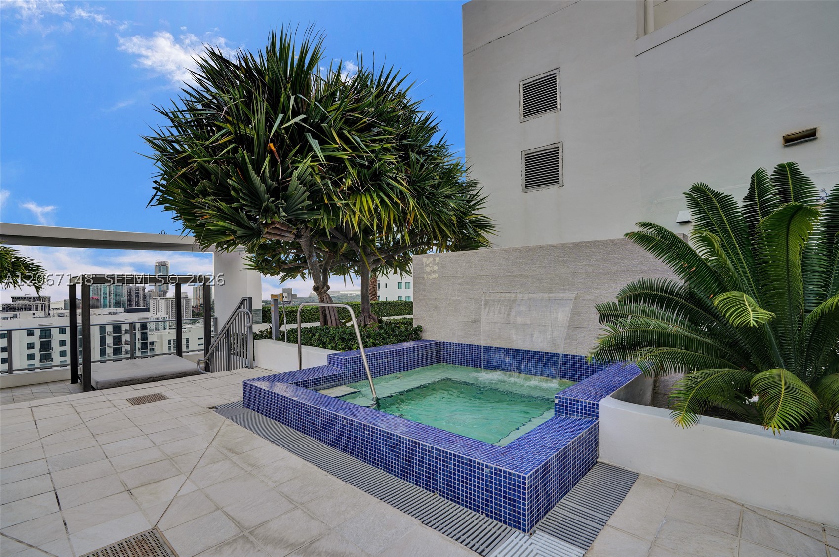 1010 SW 2nd Ave #1708, Miami FL 33130
