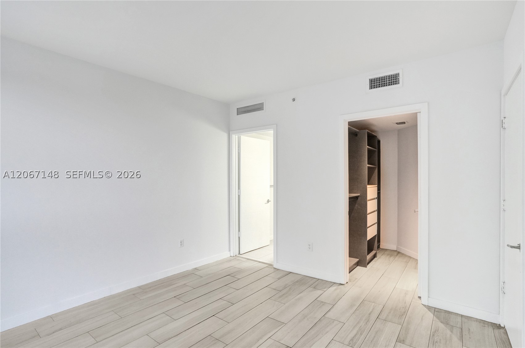 1010 SW 2nd Ave #1708, Miami FL 33130
