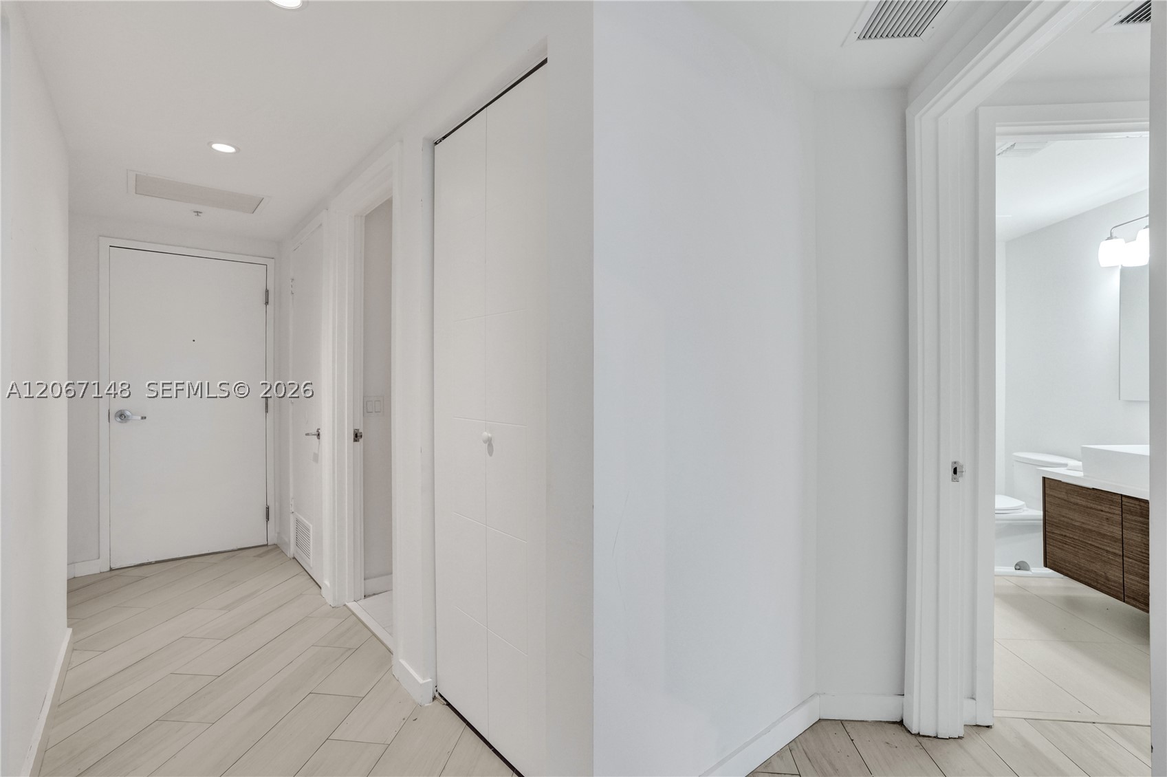 1010 SW 2nd Ave #1708, Miami FL 33130