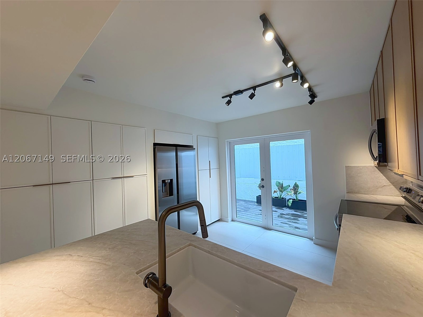 1220 Euclid Ave #2, Miami Beach FL 33139