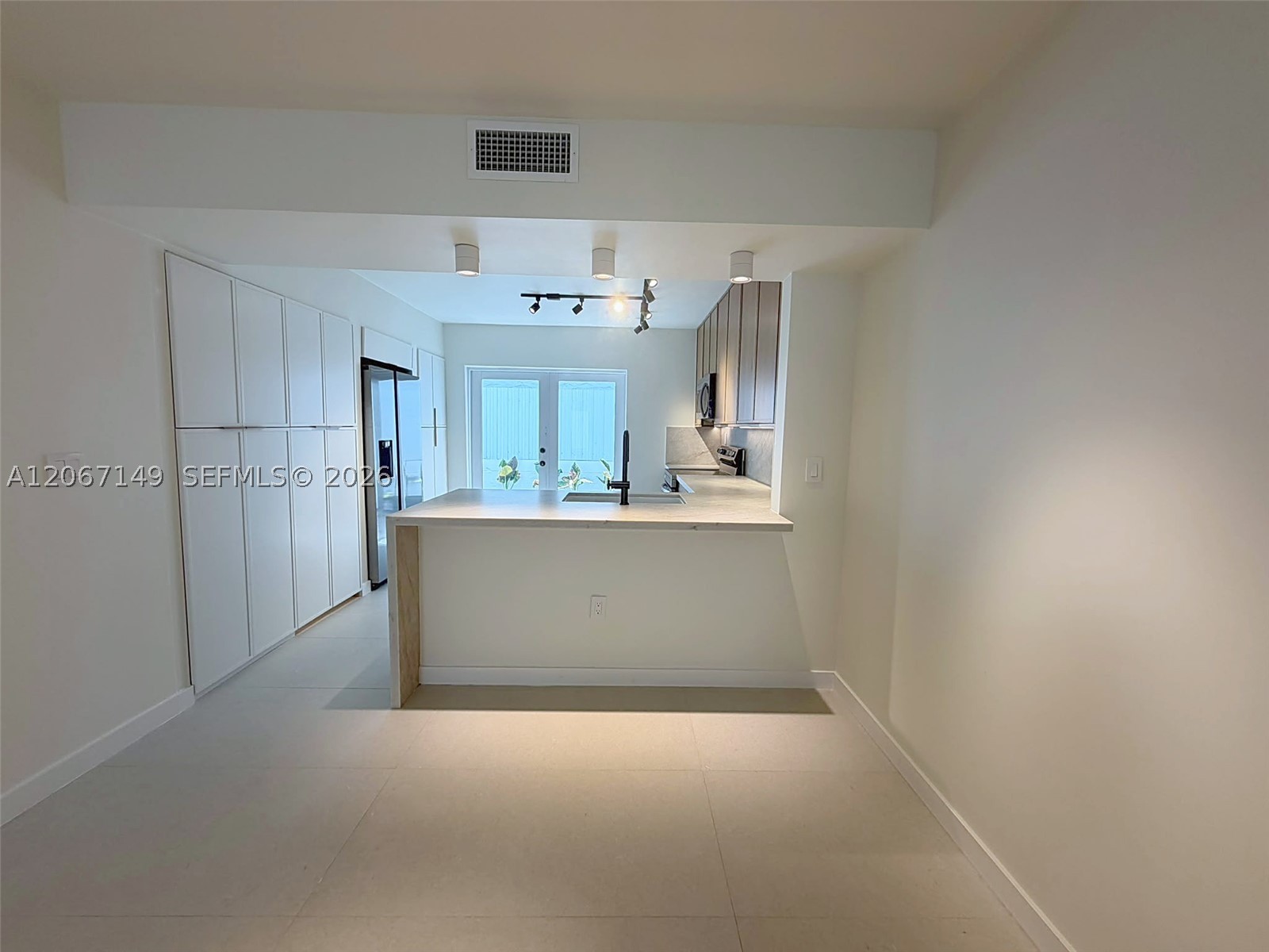 1220 Euclid Ave #2, Miami Beach FL 33139