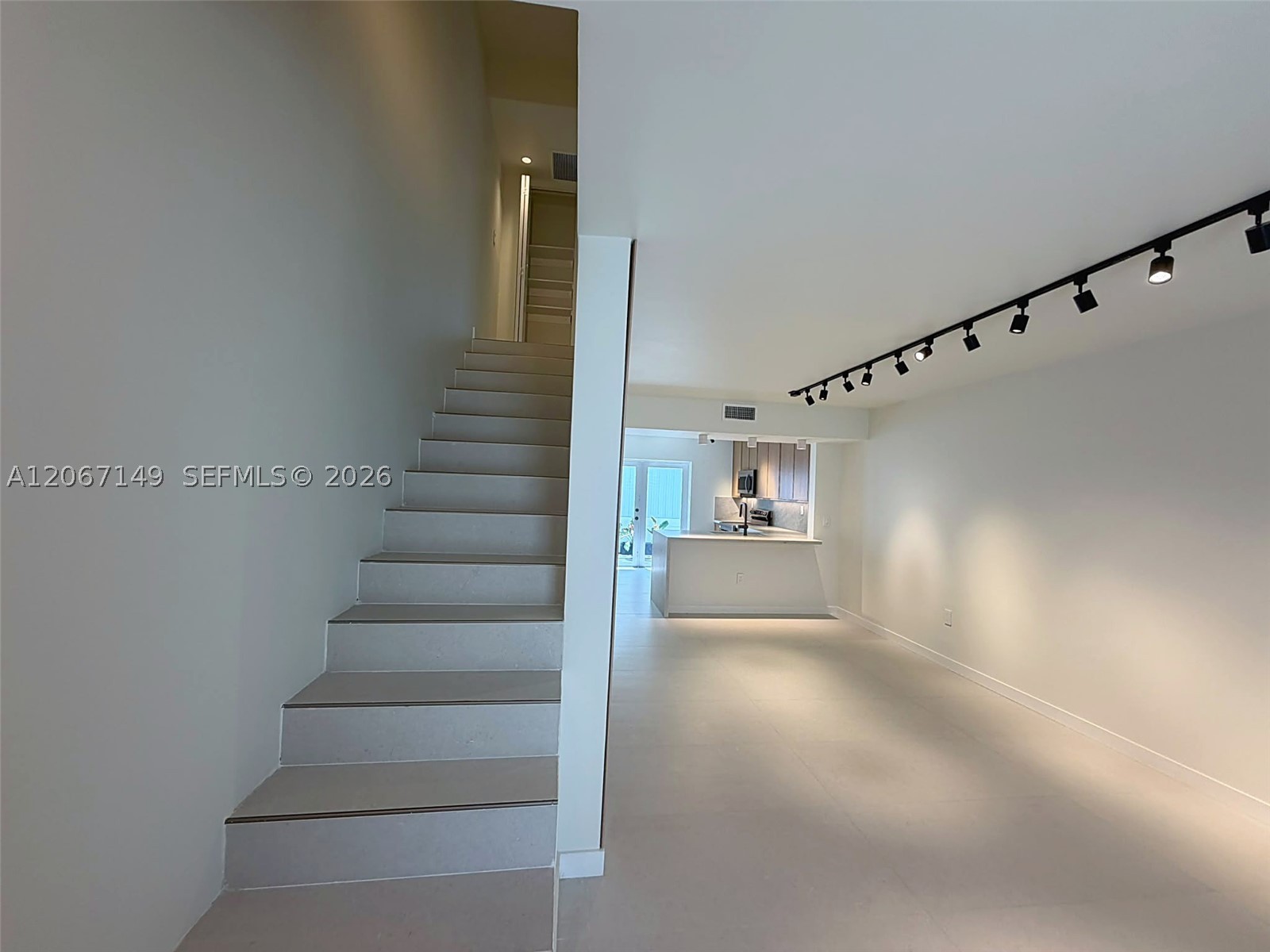 1220 Euclid Ave #2, Miami Beach FL 33139