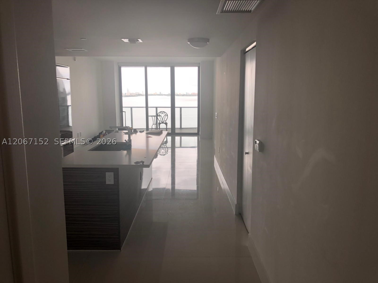 460 NE 28th ST #1102, Miami FL 33132