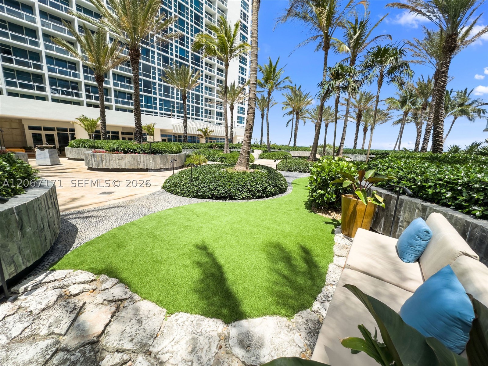 6799 Collins Ave #1103, Miami Beach FL 33141