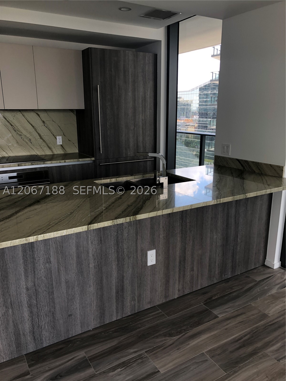 801 S Miami Ave #1705, Miami FL 33131
