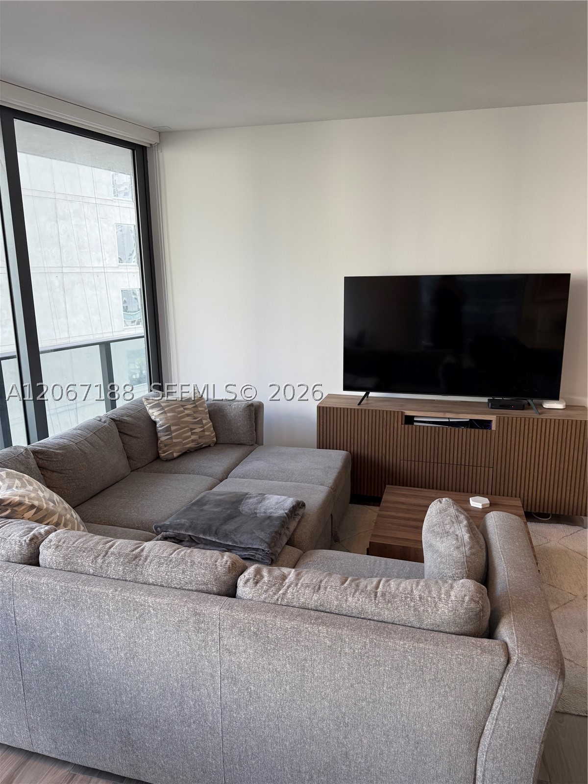 801 S Miami Ave #1705, Miami FL 33131