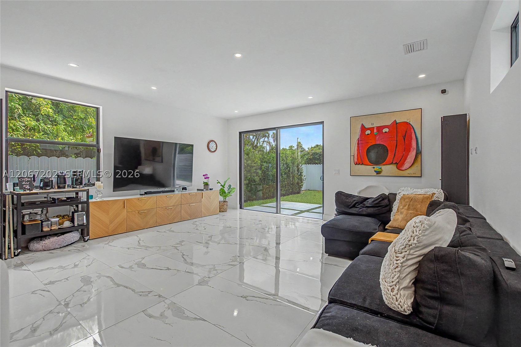 2320 SW 14th St, Miami FL 33145