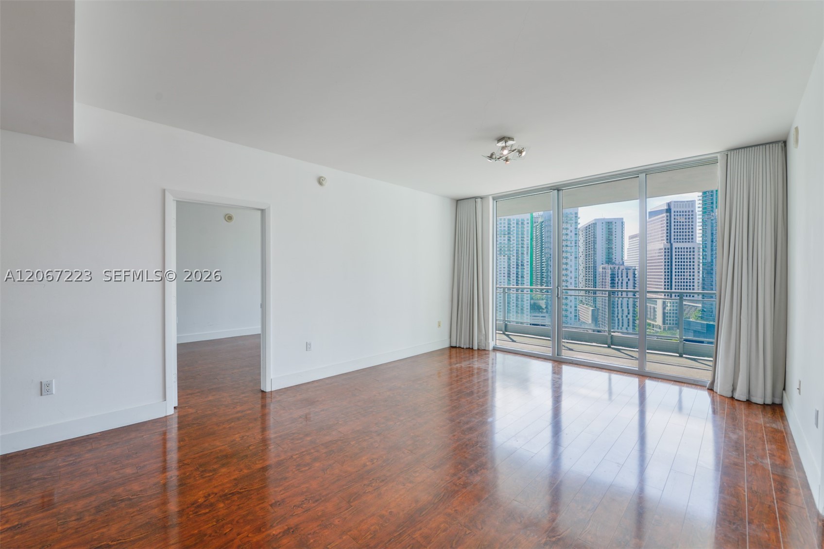 90 SW 3rd St #2501, Miami FL 33130
