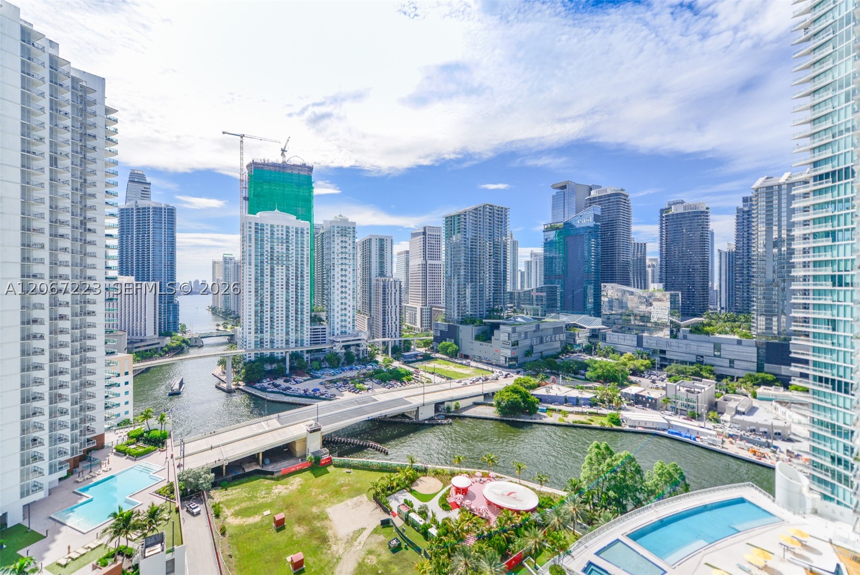 90 SW 3rd St #2501, Miami FL 33130