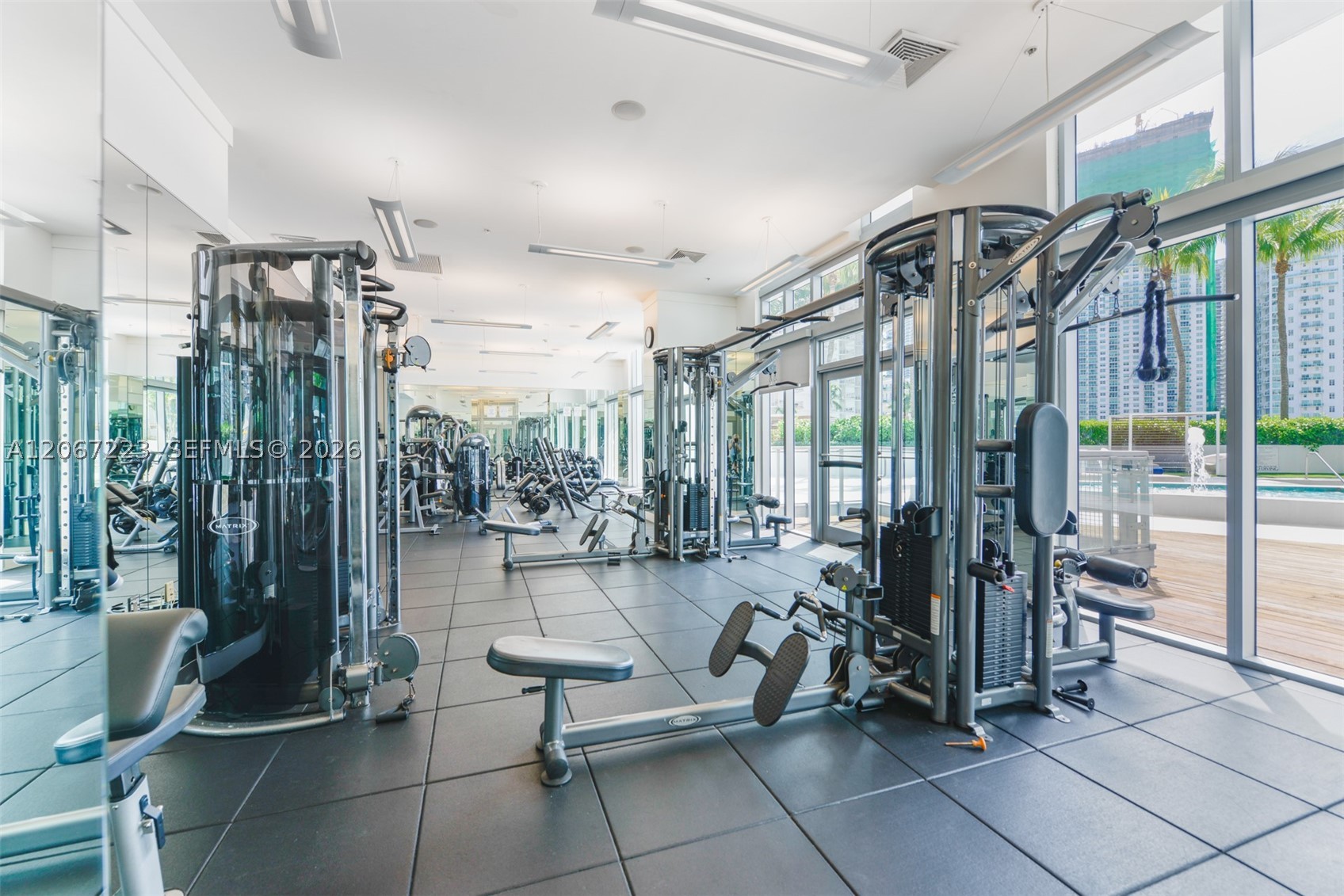 90 SW 3rd St #2501, Miami FL 33130