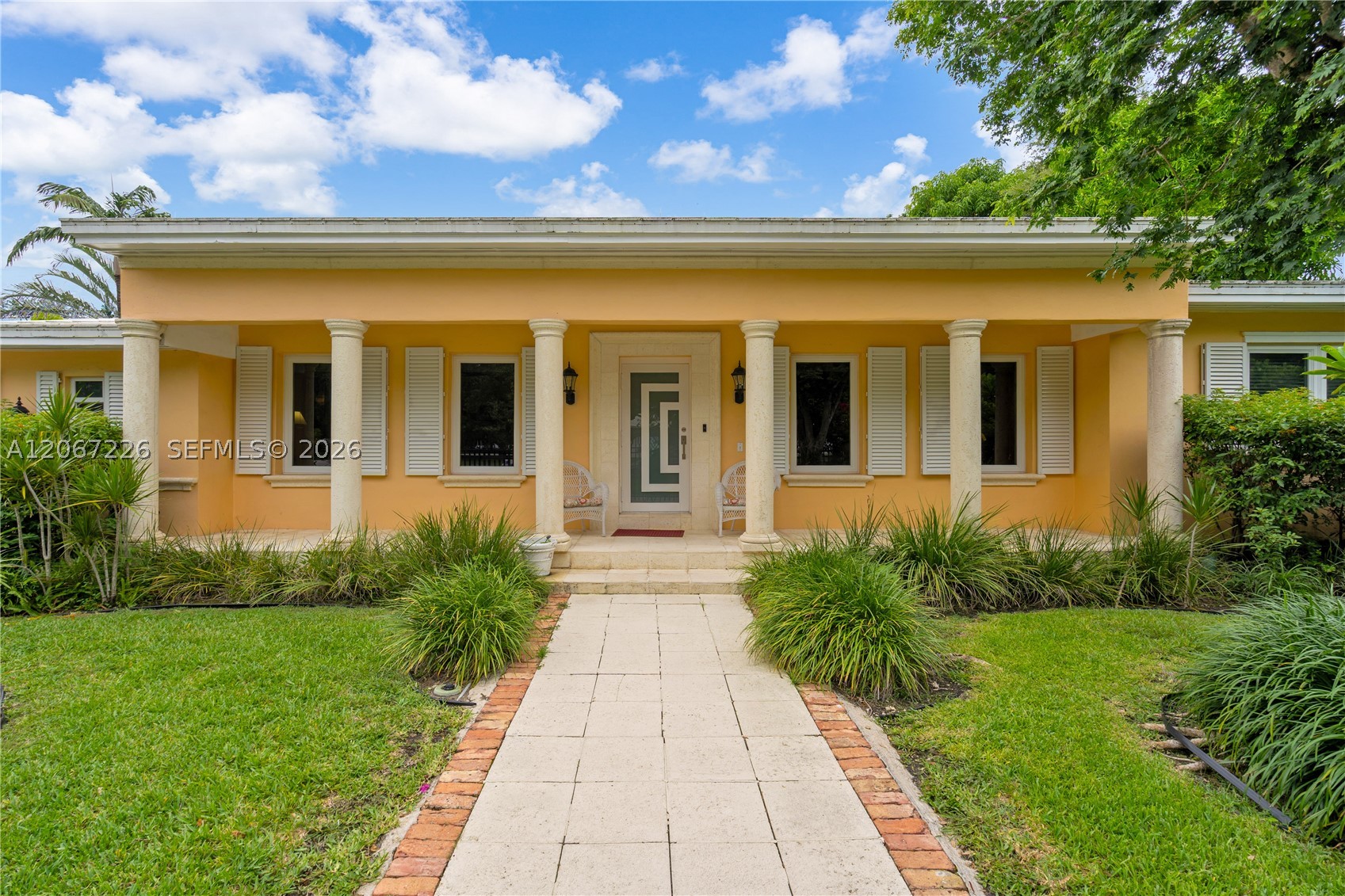 6605 Maynada St, Coral Gables FL 33146
