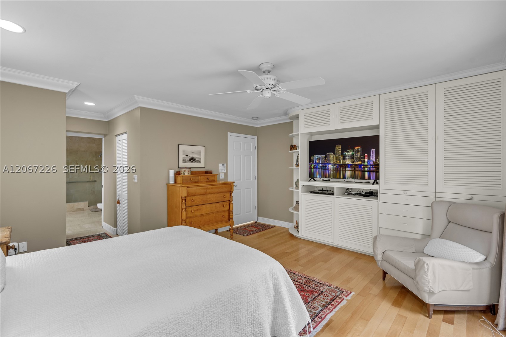 6605 Maynada St, Coral Gables FL 33146