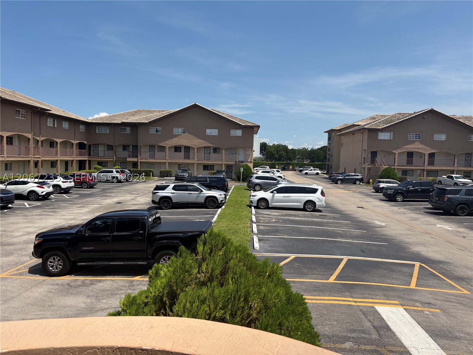 8851 NW 119 ST #5222, Hialeah Gardens FL 33018