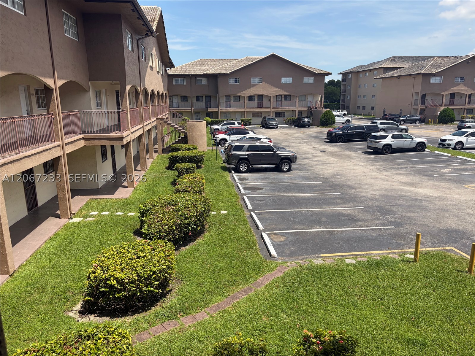 8851 NW 119 ST #5222, Hialeah Gardens FL 33018