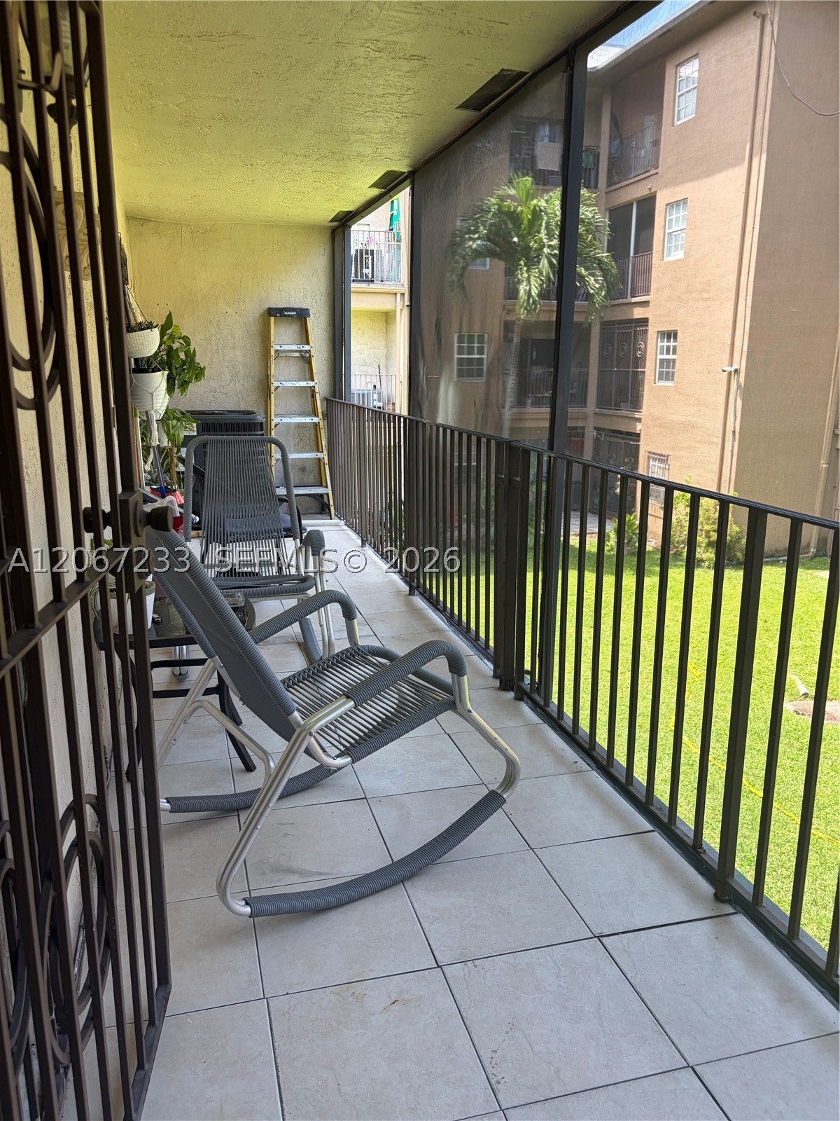 8851 NW 119 ST #5222, Hialeah Gardens FL 33018