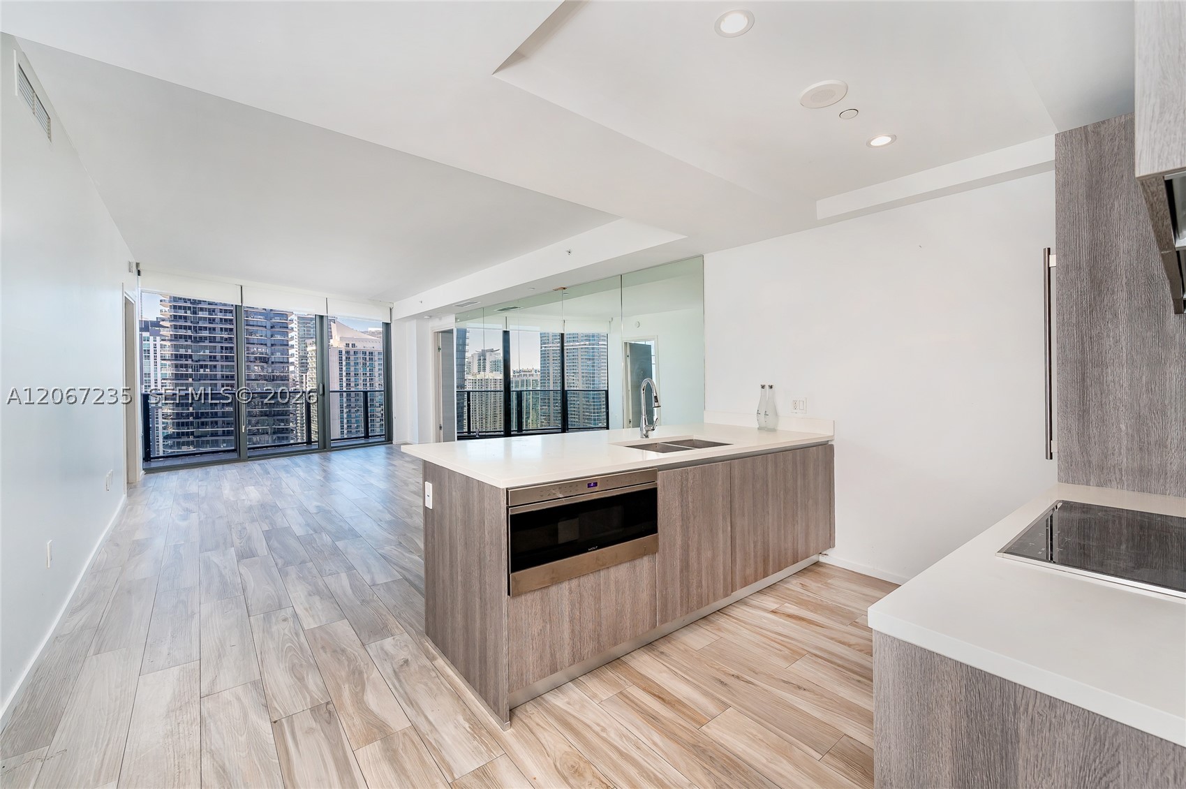 801 S Miami Ave #3602, Miami FL 33130