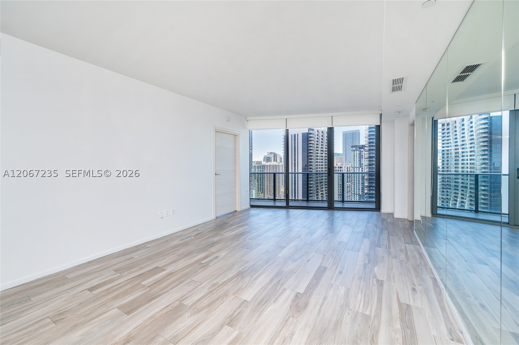 801 S Miami Ave #3602, Miami FL 33130