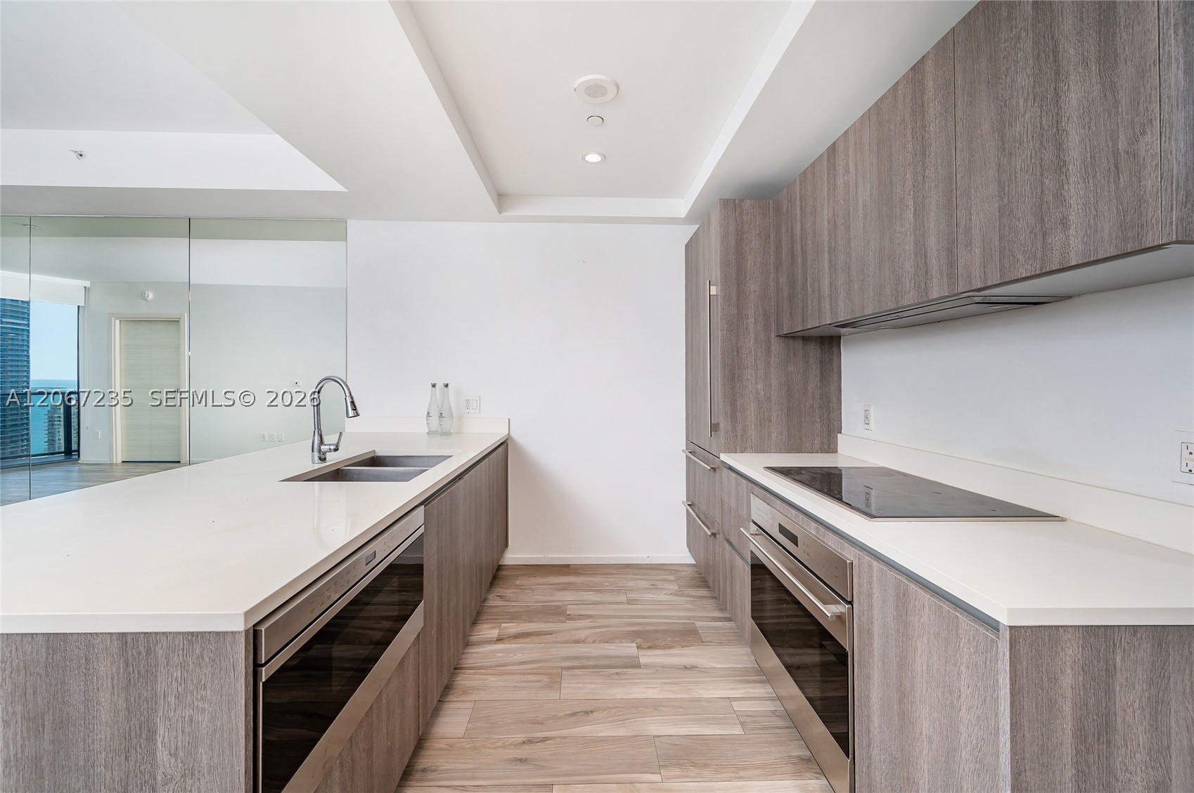 801 S Miami Ave #3602, Miami FL 33130