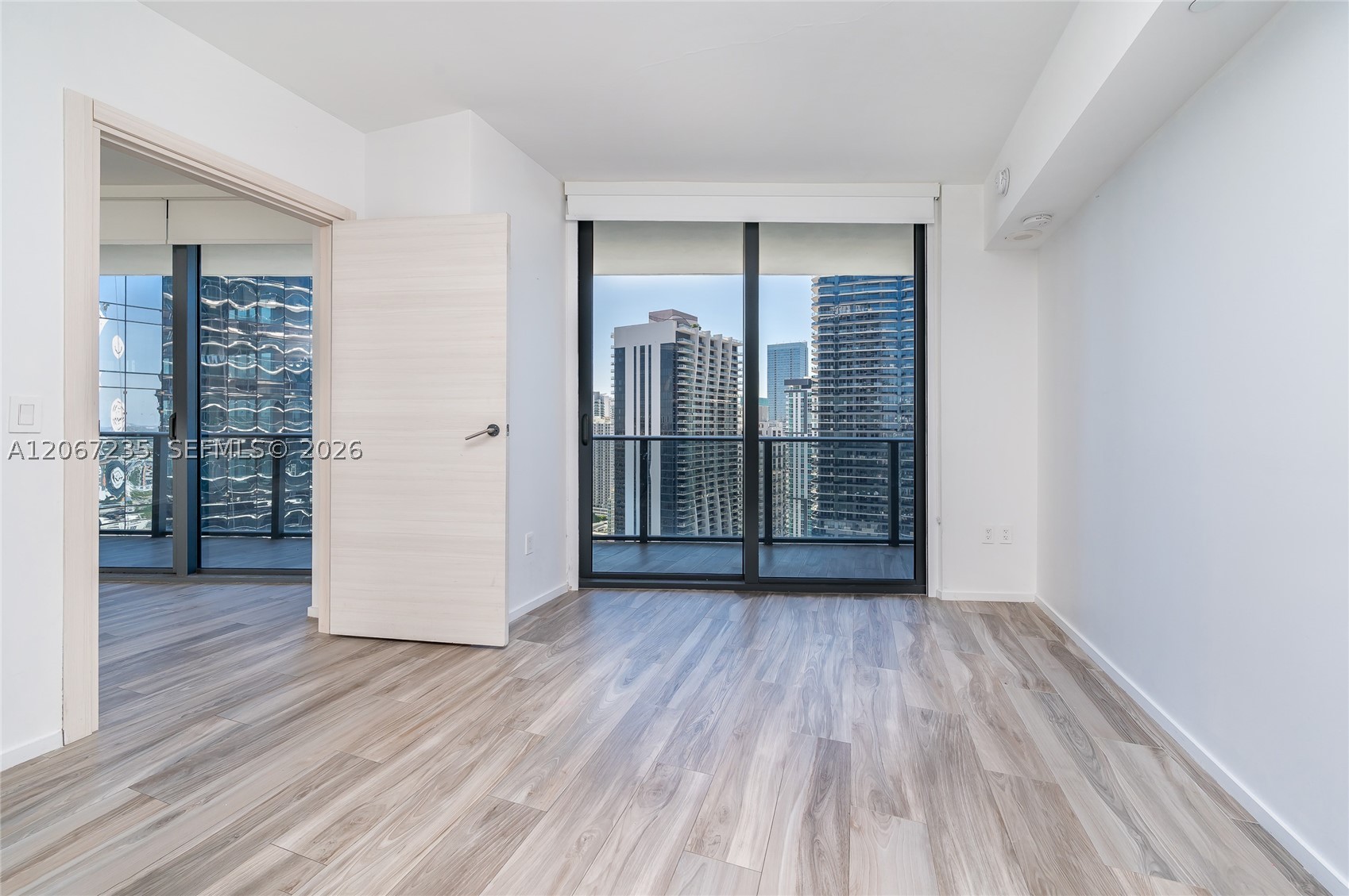 801 S Miami Ave #3602, Miami FL 33130