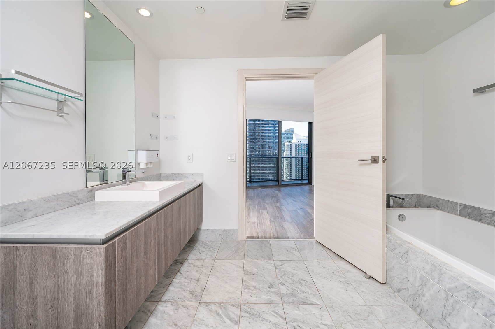 801 S Miami Ave #3602, Miami FL 33130