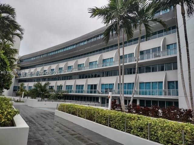2950 NE 188th St #316, Aventura FL 33180