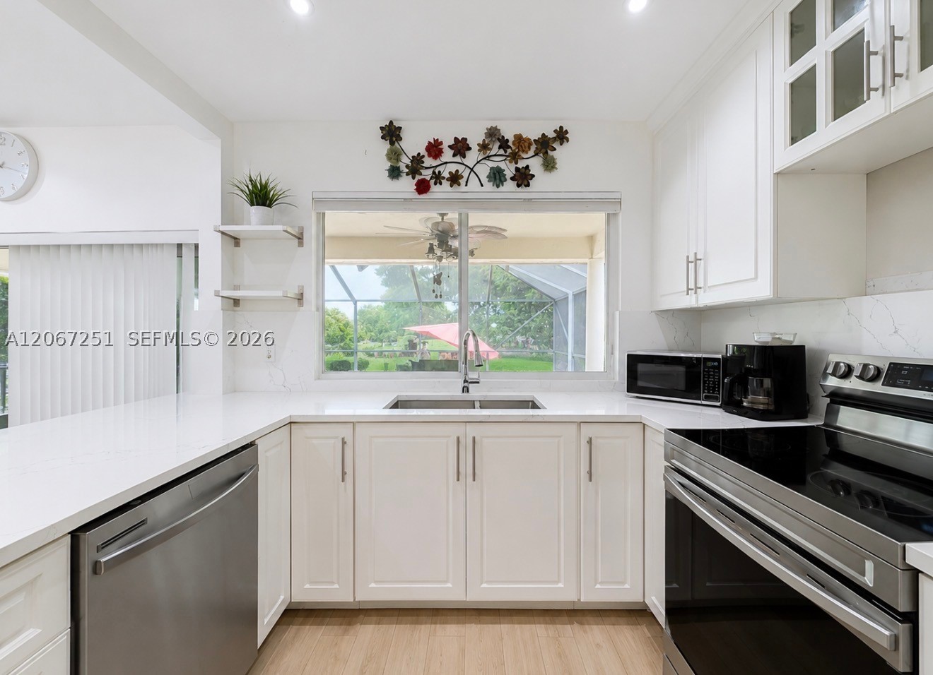 5403 Bayberry Ln, Tamarac FL 33319