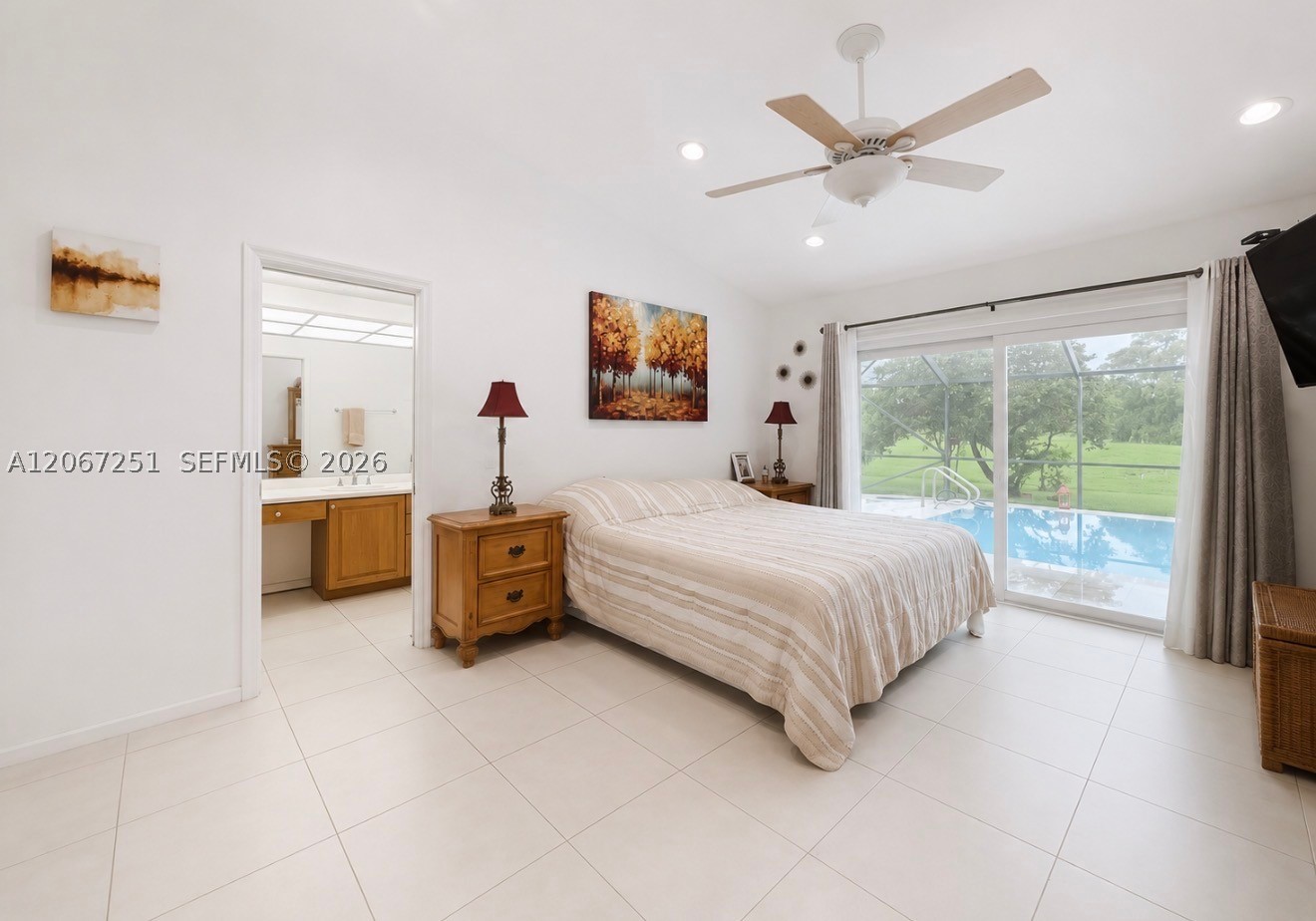 5403 Bayberry Ln, Tamarac FL 33319