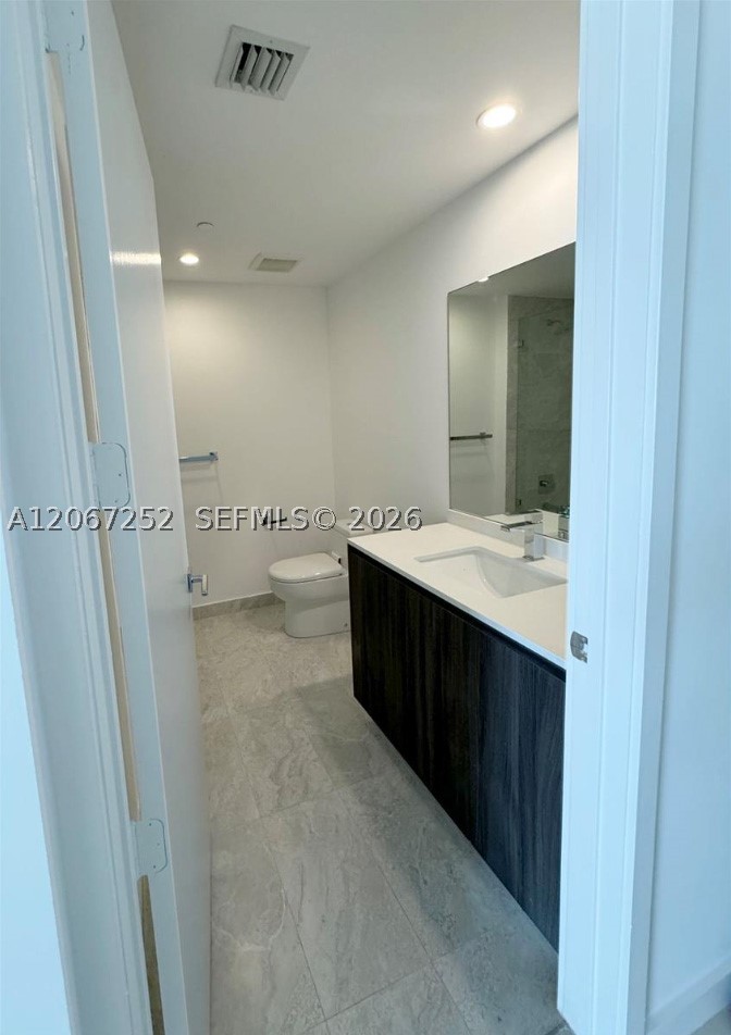 488 NE 18th St #5005, Miami FL 33132