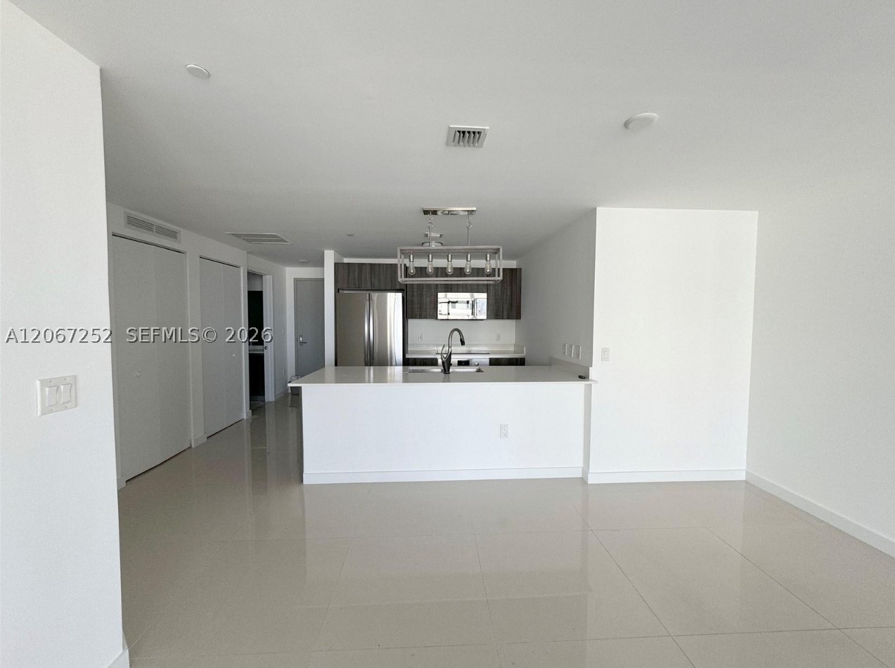 488 NE 18th St #5005, Miami FL 33132