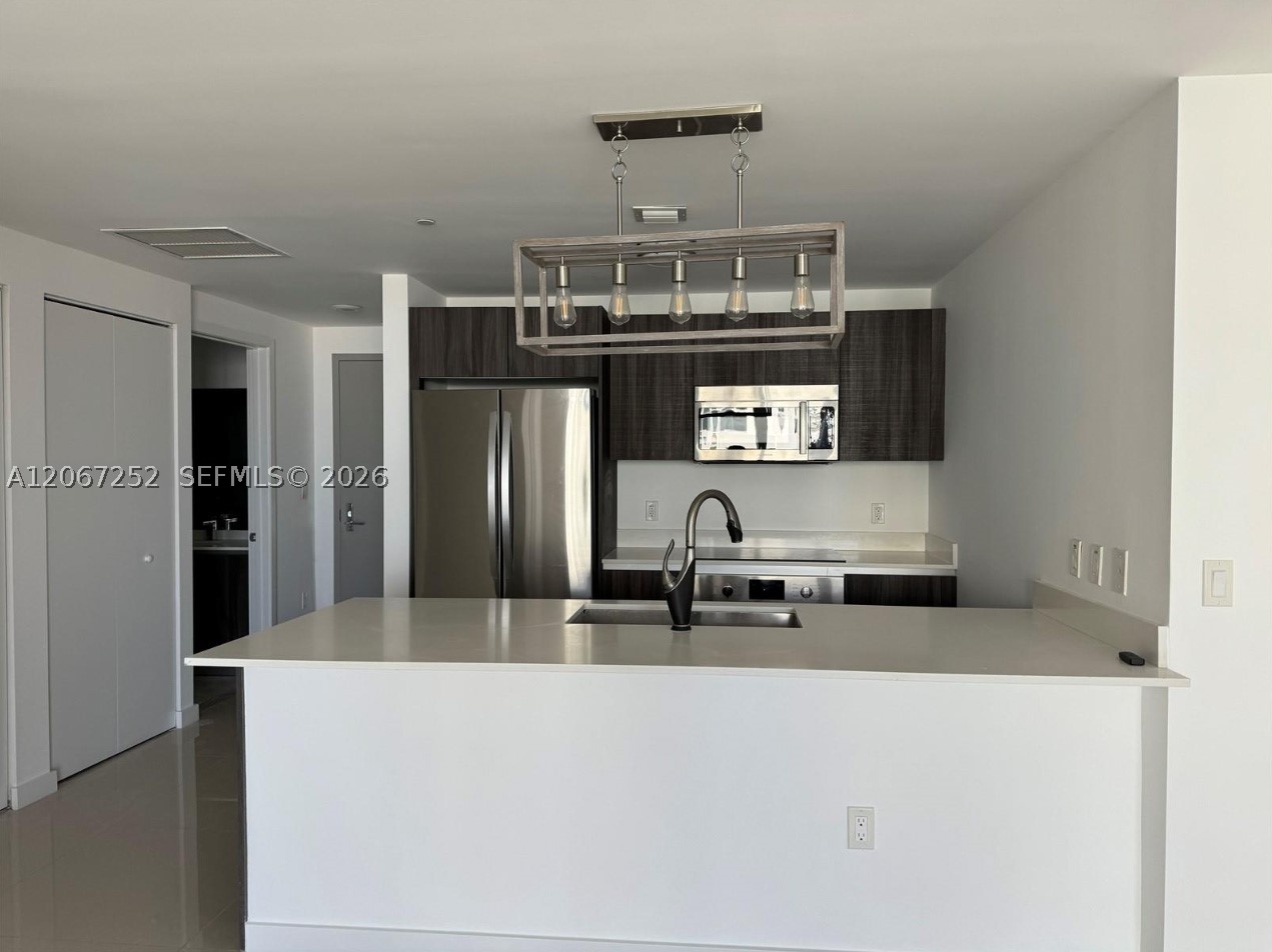 488 NE 18th St #5005, Miami FL 33132