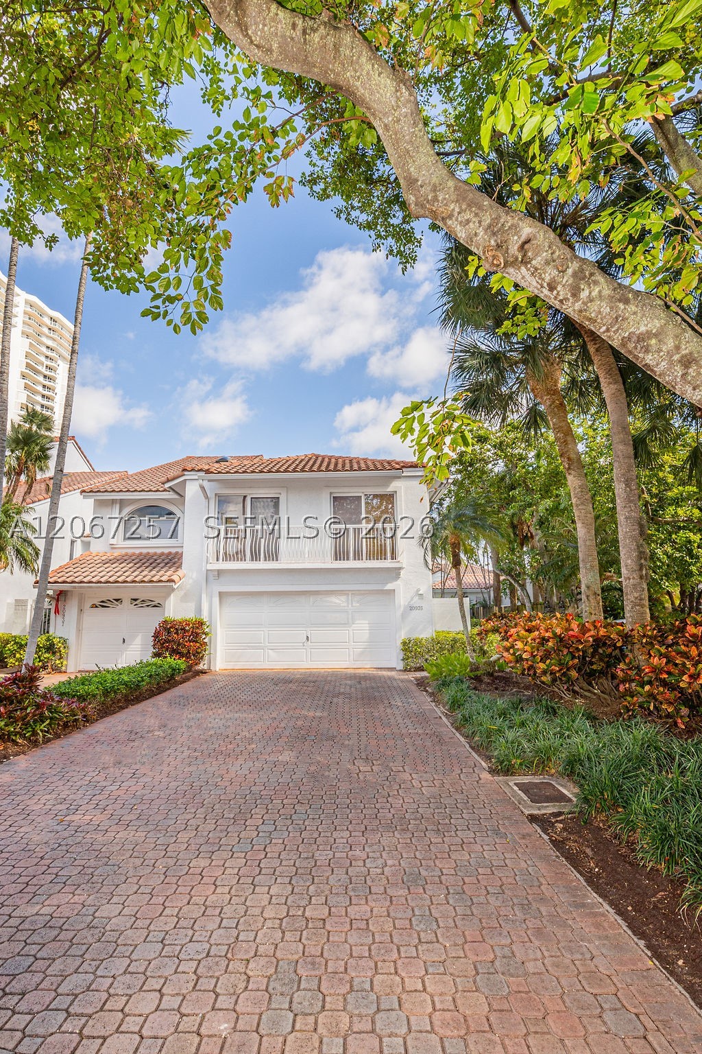 20935 NE 37th Ct, Aventura FL 33180