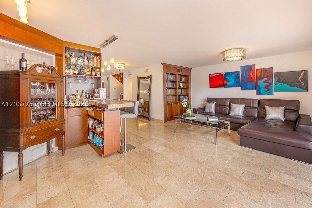20935 NE 37th Ct, Aventura FL 33180