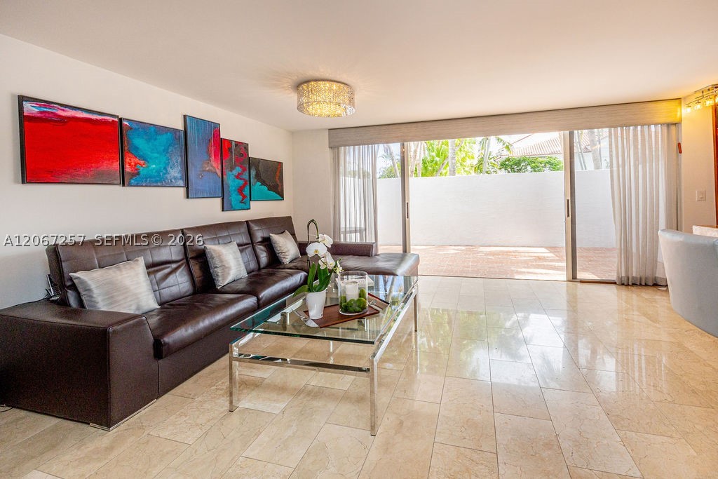 20935 NE 37th Ct, Aventura FL 33180