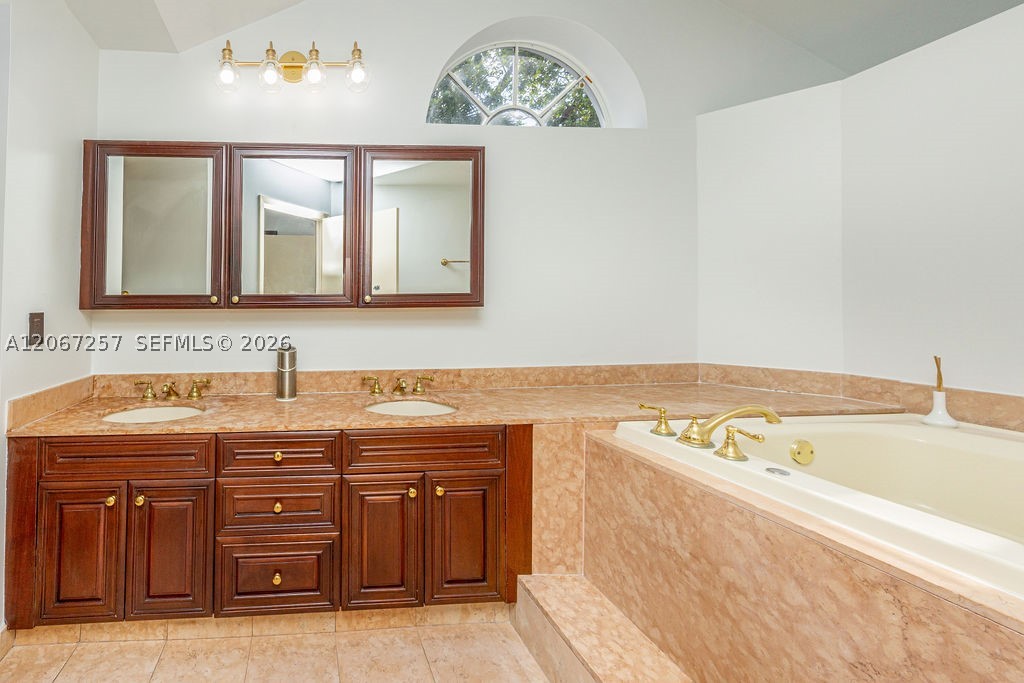 20935 NE 37th Ct, Aventura FL 33180