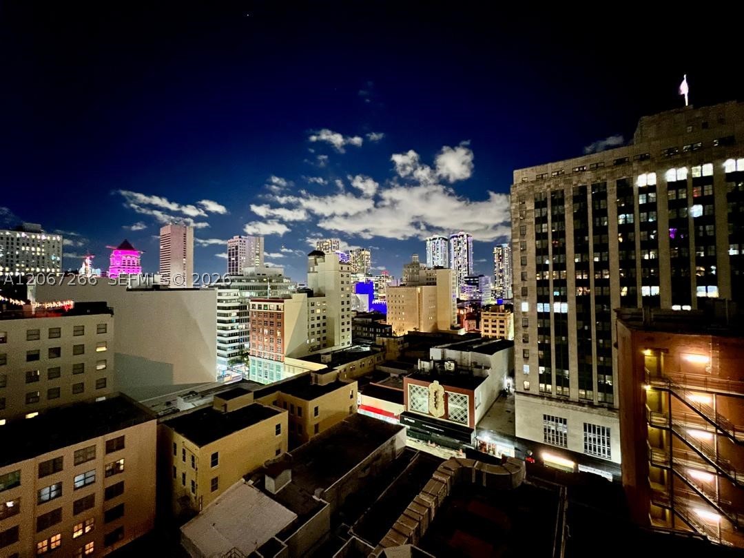 151 SE 1st St #1206, Miami FL 33131